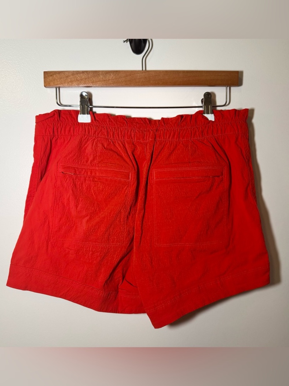 Athleta Trekkie Paper Bag Shorts Torch Red Discontinued Style Bungee Waist - Picture 3 of 6